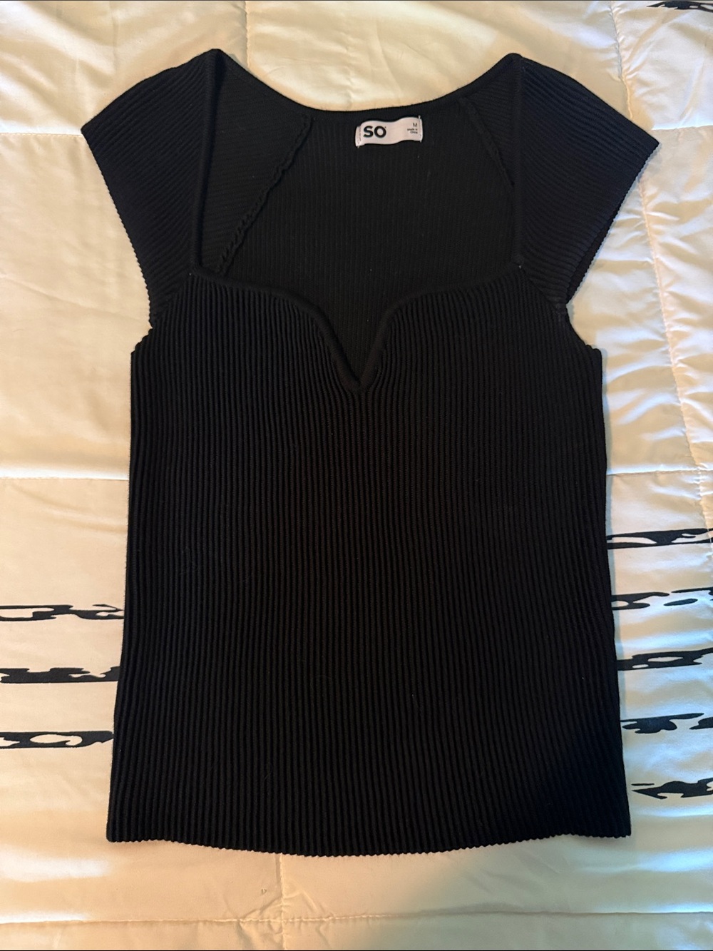 SO Black Ribbed Sweetheart Knit Top